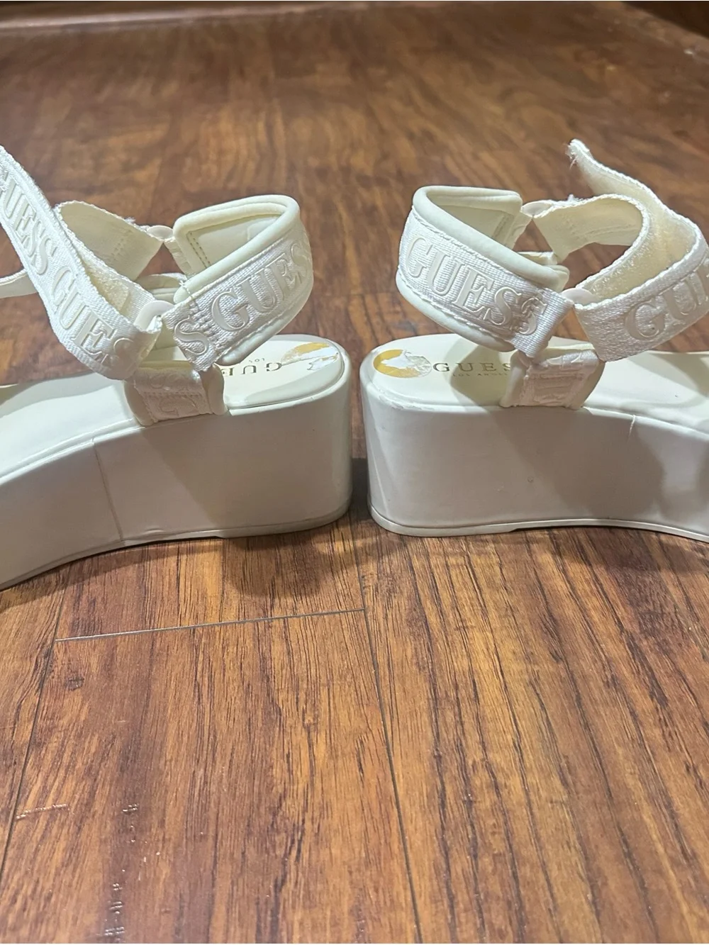 GUESS Cream Embroidered Logo Platform Sandals